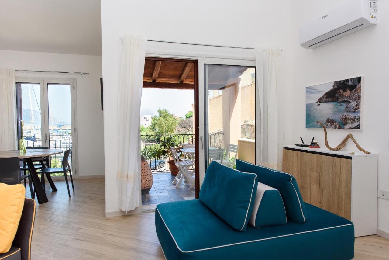 Loft Lungomare Vista Mare E Monti Apartman Àrbatax Kültér fotó