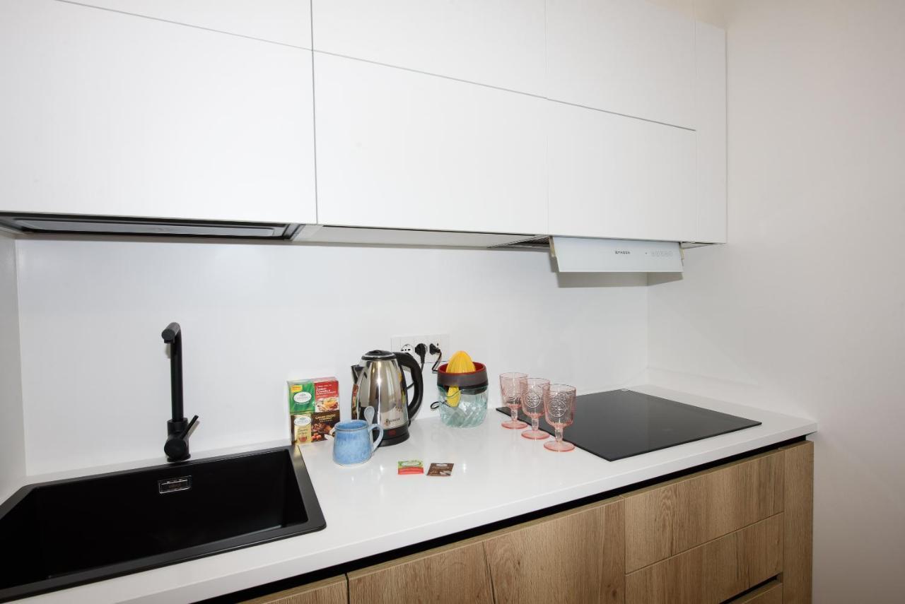 Loft Lungomare Vista Mare E Monti Apartman Àrbatax Kültér fotó